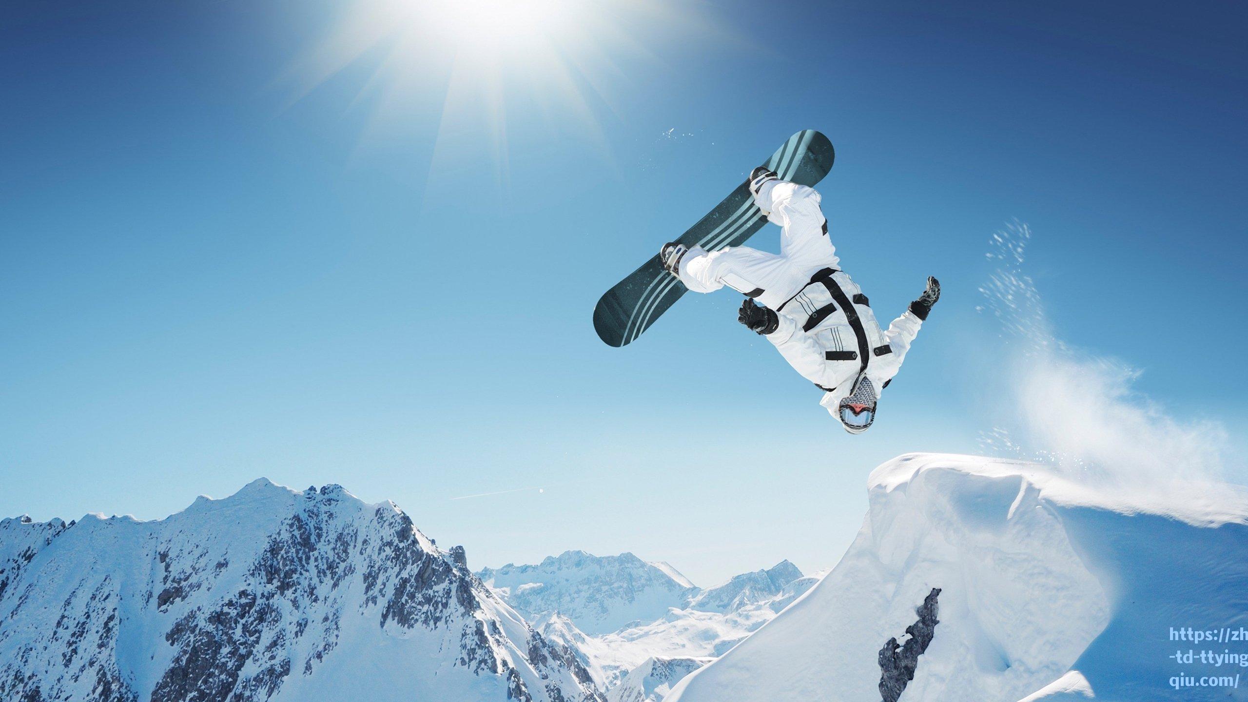 躺赚3500万欧！格林伍德引皇马巴萨竞逐，曼联坐收渔利，马赛欧冠资格成关键变量